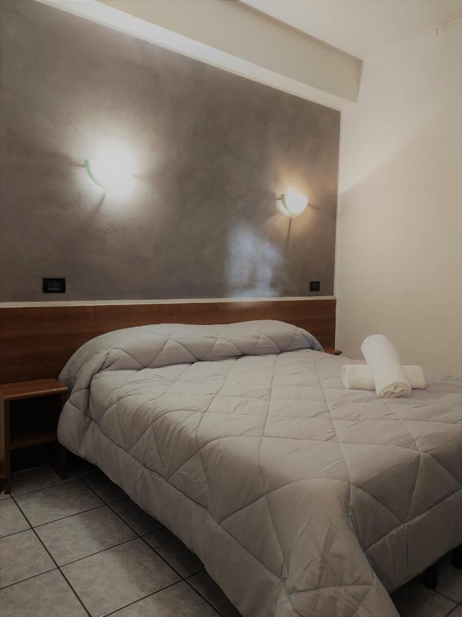 Hotel Marinoni Lomazzo Exterior photo