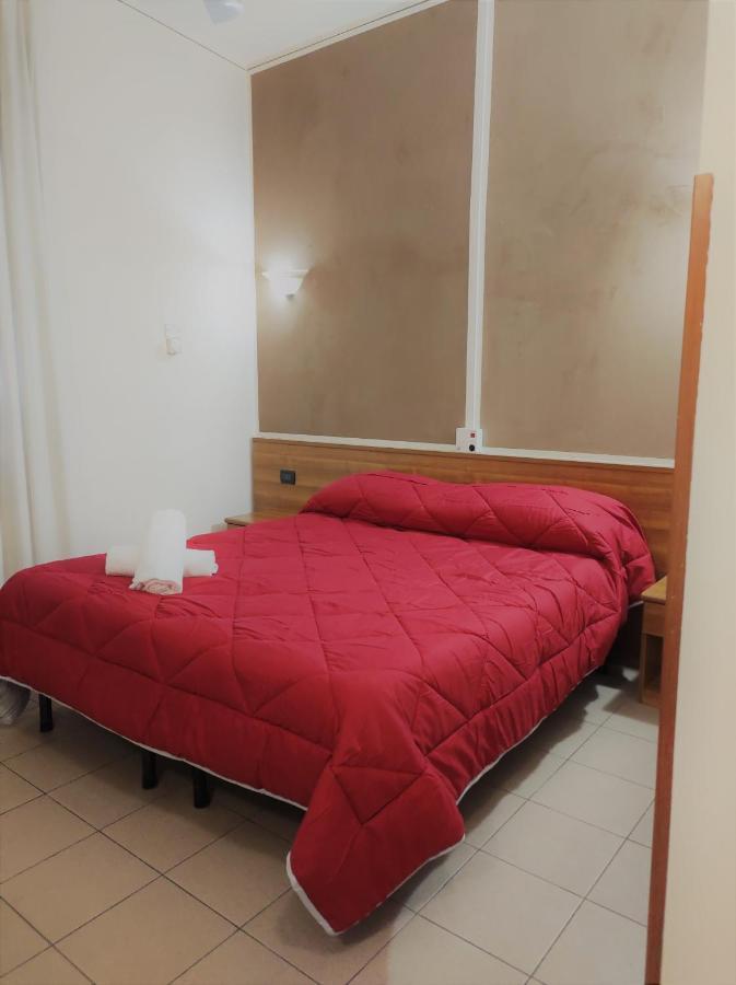Hotel Marinoni Lomazzo Exterior photo