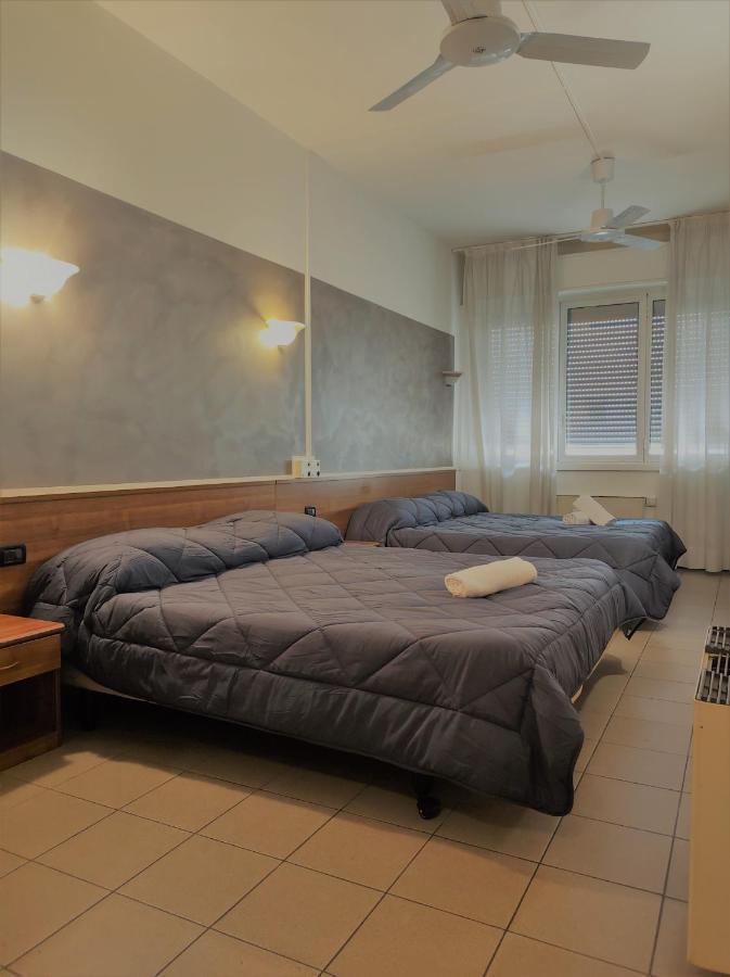 Hotel Marinoni Lomazzo Exterior photo